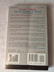 Elements of Style by Strunk, William and White, E. B., Paperback