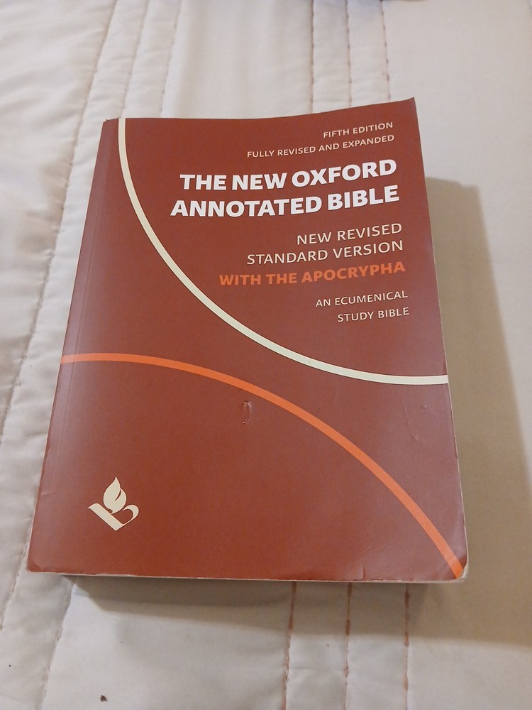 The New Oxford Annotated Bible with Apocrypha : New Revised Stand