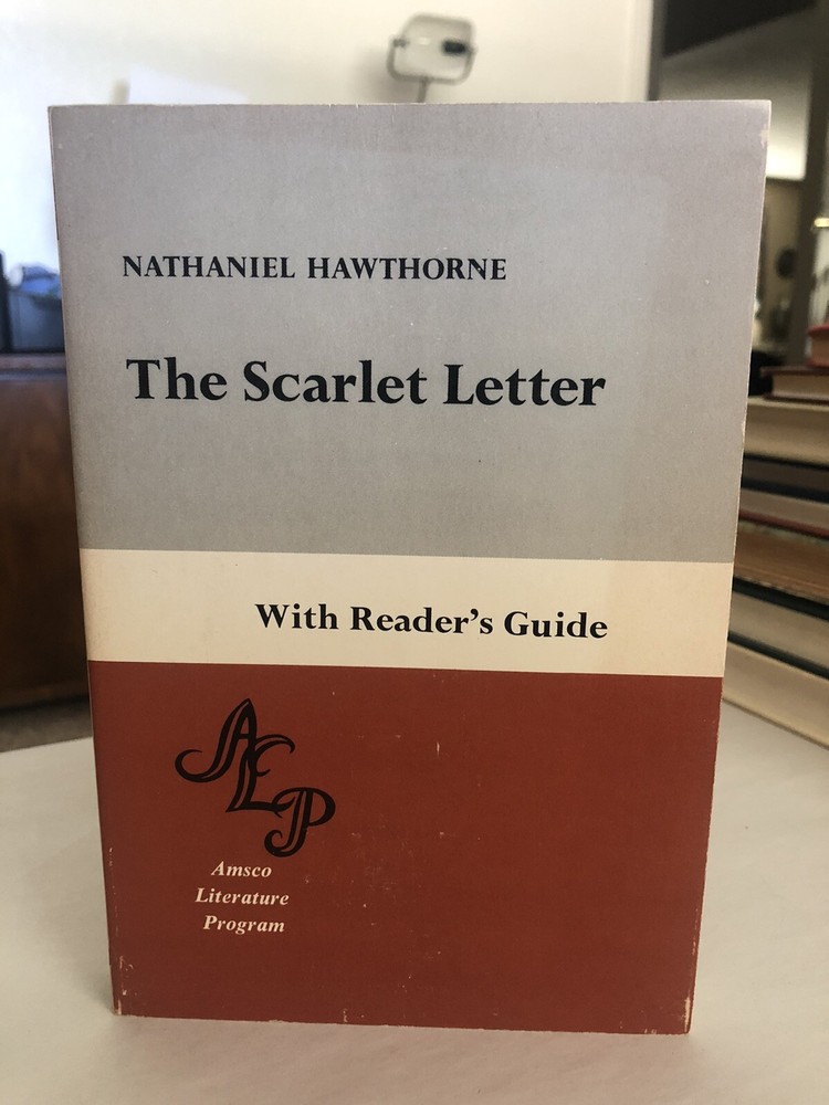 THE SCARLET LETTER With Reader’s Guide ~ Nathaniel Hawthorne ~ 1970 Amsco PB