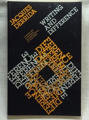 Writing and Difference Paperback Jacques. Derrida