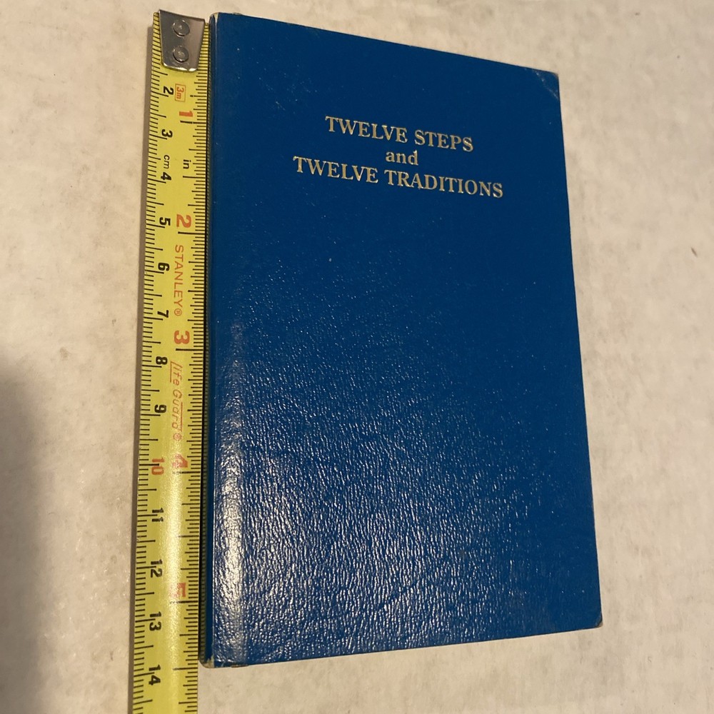 Alcoholics Anonymous AA Twelve Steps And Twelve Traditions Pocket Size 2001