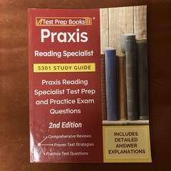 Praxis Reading Specialist 5301 – Paperback, by Publishing TPB – VG